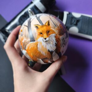 Bombka choinkowa handpainting 10 cm – „Lis w Zimowym Lesie”